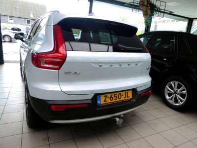 Volvo-XC40 HYBRIDE-6